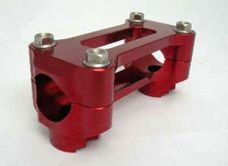 RED BILLET HANDLEBAR CLAMP